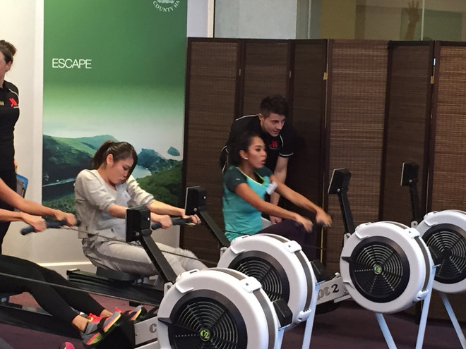 Miss World 2014: Nguyễn Thị Loan gây ấn tượng ở phần thi thể thao ảnh 5