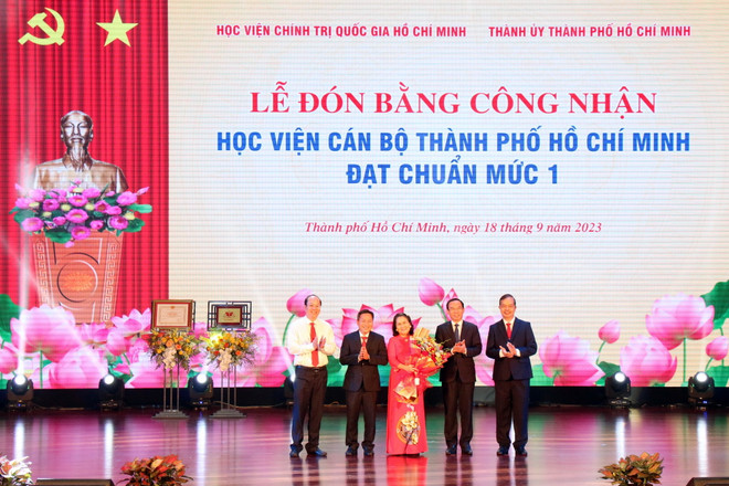 Trường chính trị đầu tiên ở khu vực phía Nam đạt chuẩn mức 1 ảnh 1