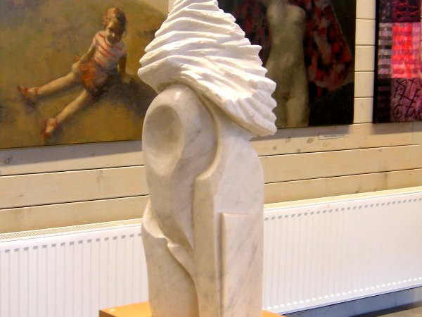 “Siêu nghiệm” - nơi vượt lên những xung đột tâm lý ảnh 1