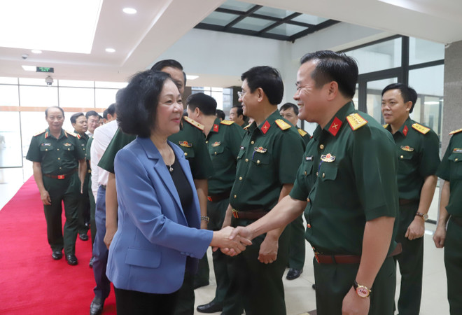 'Quân khu 4 xây dựng các đơn vị bộ đội theo hướng tinh gọn, mạnh' ảnh 1