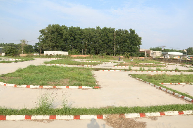 Tháo dỡ công trình dạy lái xe xây dựng không phép tại Đồng Nai ảnh 1