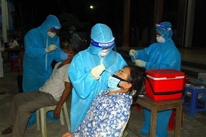 Tối 23/6, ghi nhận thêm 85 ca mắc COVID-19, riêng TP.HCM có 61 ca ảnh 1