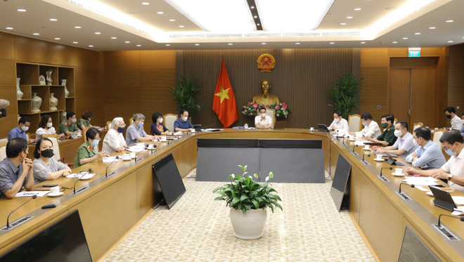 Sớm hoàn thiện thông tư cấp phép lưu hành khẩn cấp vaccine COVID-19 ảnh 1