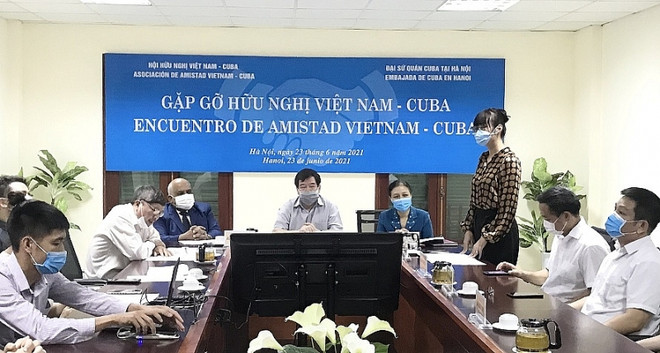 'Việt Nam sẽ không ngừng đoàn kết, sát cánh với nhân dân Cuba' ảnh 1