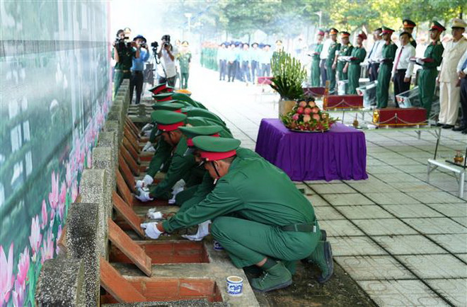 22 năm xuyên biên giới tìm hài cốt Liệt sỹ theo mệnh lệnh từ trái tim ảnh 2