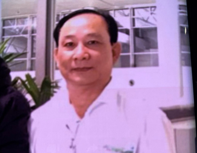 Bắt tạm giam một giám đốc bệnh viện nghi liên quan đến vụ giết người ảnh 1