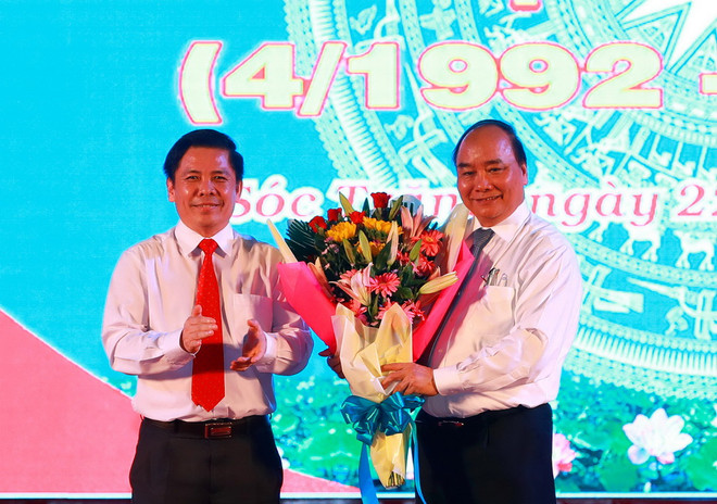 Thủ tướng dự lễ kỷ niệm 25 năm tái lập tỉnh Sóc Trăng ảnh 1