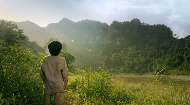 Cảnh sắc thiên nhiên Việt Nam kỳ ảo trong trailer "Cha cõng con" ảnh 2