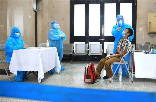 Ngày 15/10: Số ca mới tại Sóc Trăng tăng cao, cả nước có 93 ca tử vong ảnh 1