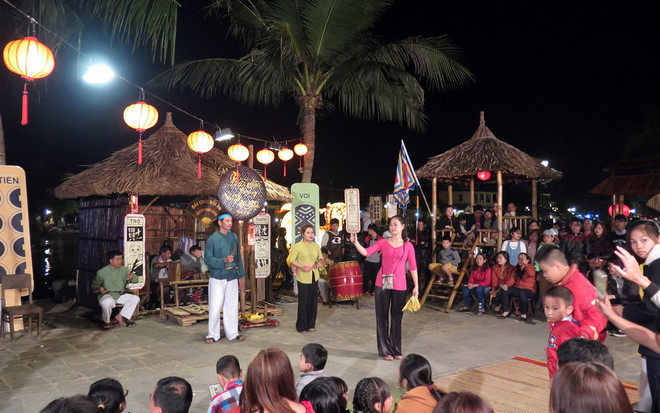 Phú Yên đón bằng công nhận của UNESCO vinh danh nghệ thuật bài chòi ảnh 1