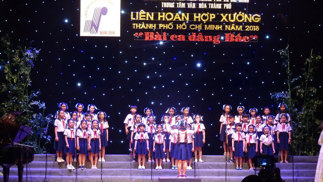 Trao giải Liên hoan hợp xướng với chủ đề "Bài ca dâng Bác" ảnh 2