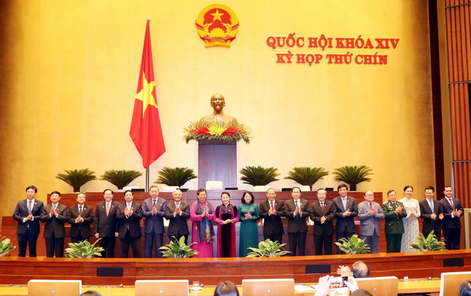 Hội đồng bầu cử quốc gia ra mắt Quốc hội. (Ảnh: TTXVN) Phê chuẩn danh sách Phó Chủ tịch và Ủy viên Hội đồng Bầu cử quốc gia ảnh 1