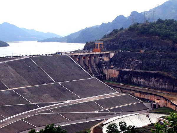 Thủy điện Hòa Bình đã sản xuất hơn 175 tỷ kWh điện ảnh 1