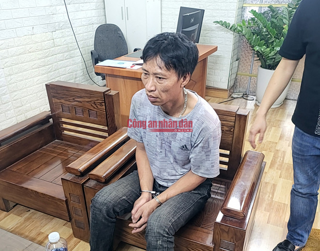 Đối tượng Lê Văn Thảo sau khi bị bắt giữ. (Nguồn: Công an nhân dân) Đã bắt được kẻ sát hại nữ công nhân trong khu công nghiệp ở Bắc Ninh ảnh 1