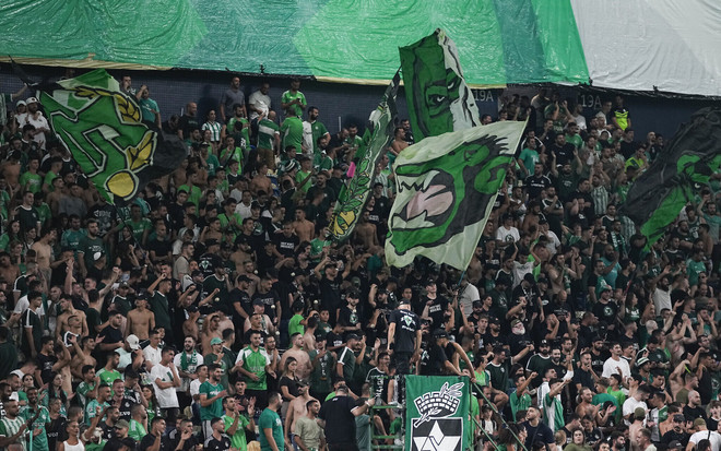 Xung đột leo thang, UEFA quyết định tạm dừng các trận đấu tại Israel ảnh 1