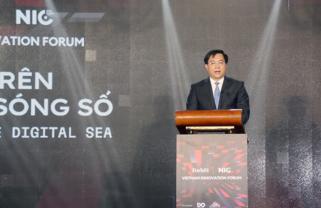 Diễn đàn Đổi mới sáng tạo Việt Nam 2023: 'Cưỡi trên ngọn sóng số' ảnh 2