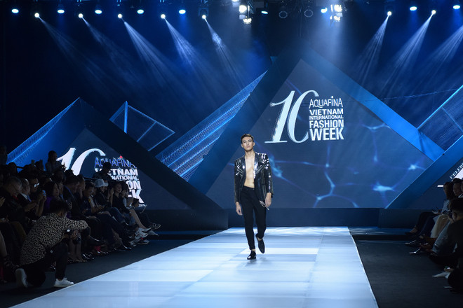 Chính thức khai mạc Tuần lễ Thời trang quốc tế Việt Nam Thu Đông 2019 ảnh 1