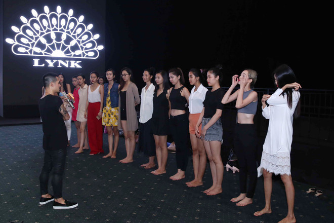 Lynk Fashion Show 2015: Hé lộ những hình ảnh đầu tiên sân khấu 80 mét ảnh 9
