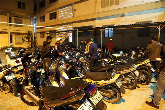 Bắt nhóm thanh, thiếu niên tổ chức đua xe trái phép tại Lâm Đồng ảnh 1