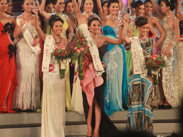 Vụ Hoa hậu Diễm Hương: "Nhiều cơ quan truyền thông đưa tin sai" ảnh 1