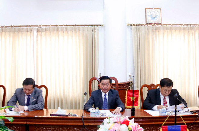 Việt Nam và Lào tăng cường hợp tác giữa hai cơ quan kiểm tra Đảng ảnh 2