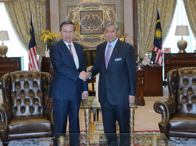 Bộ trưởng Bộ Công an Tô Lâm thăm và làm việc tại Malaysia ảnh 1
