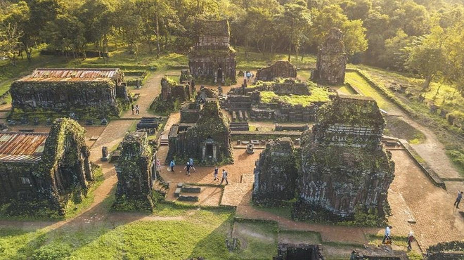 Khu đền tháp Mỹ Sơn thuộc xã Duy Phú, huyện Duy Xuyên, tỉnh Quảng Nam. (Ảnh: Trọng Đạt/TTXVN) Đào tạo nguồn lực cho công tác bảo tồn di tích ở Quảng Nam ảnh 1