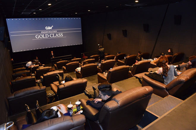 Khai trương phòng chiếu phim “hạng thương gia” ở Hà Nội ảnh 3