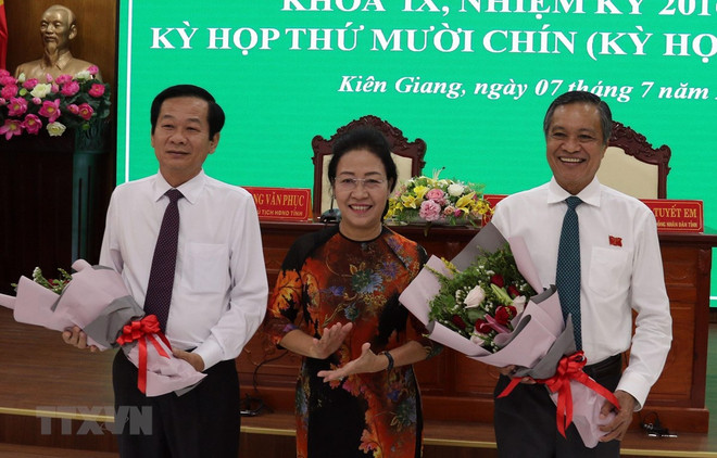 Thủ tướng phê chuẩn kết quả bầu Chủ tịch UBND tỉnh Kiên Giang ảnh 1