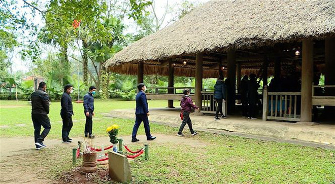 Tuyên Quang: Đón vị khách thứ 30.000 tham quan Khu di tích Tân Trào ảnh 1