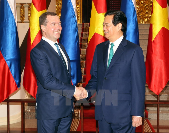 Thủ tướng Nguyễn Tấn Dũng gặp Thủ tướng Nga Dmitry Medvedev ảnh 1