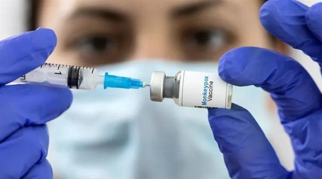 Italy khởi động chiến dịch tiêm vaccine phòng bệnh đậu mùa khỉ ảnh 1
