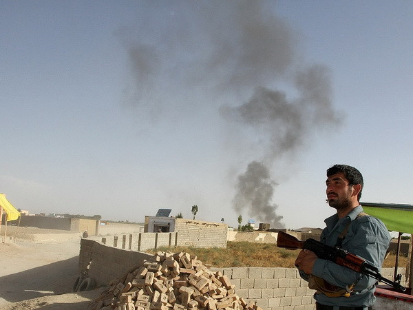 Đánh bom liều chết tại Bộ Nội vụ Afghanistan ở Kabul ảnh 1