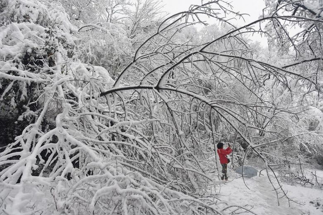 Bão tuyết tại Trung Quốc làm 10 người chết, giao thông bị ảnh hưởng ảnh 1