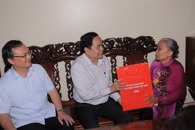 Ông Trần Thanh Mẫn: Hưng Yên cần tiếp tục chăm lo cho người có công ảnh 2