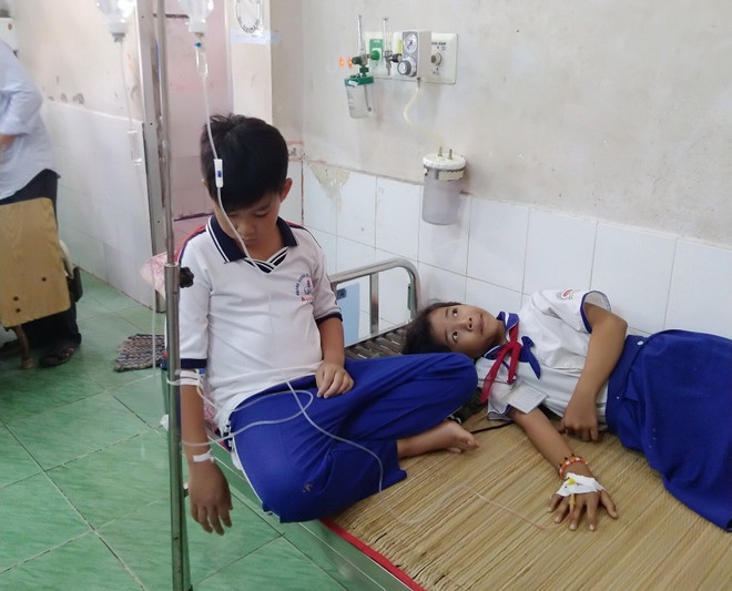 Cà Mau: Những học sinh ngộ độc dung dịch Fluor đã bình phục ảnh 1