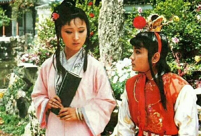 Giao lưu với các diễn viên trong phim truyền hình 'Hồng Lâu Mộng' ảnh 1