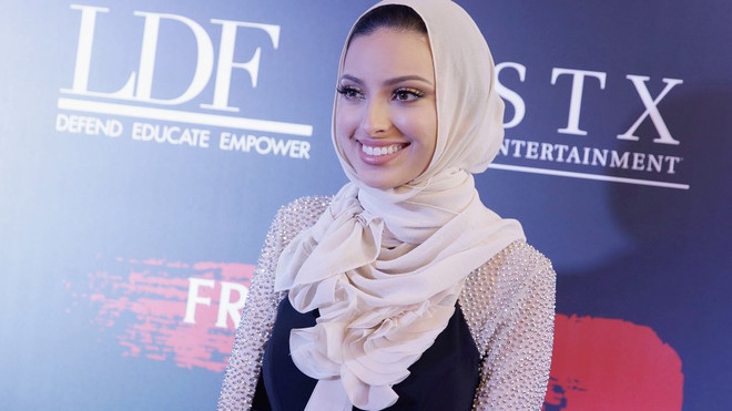 Noor Tagouri. (Nguồn: Time) Playboy lần đầu đăng ảnh một phụ nữ Hồi giáo đội khăn trùm đầu ảnh 1