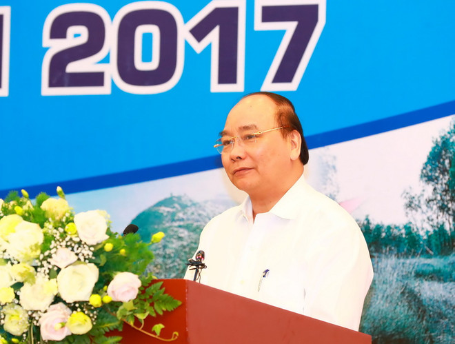 Thủ tướng: Không thể xả lũ làm tăng ngập mà vẫn "đúng quy trình" ảnh 1