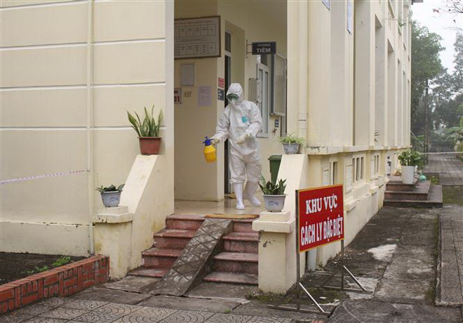 Sàng lọc, cách ly ca nhiễm COVID-19 tại cơ sở khám chữa bệnh ảnh 1