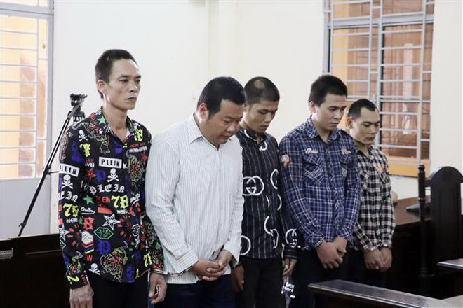 Cà Mau: Phạt tù nhóm đối tượng hành hạ dã man một ngư dân trên biển ảnh 1