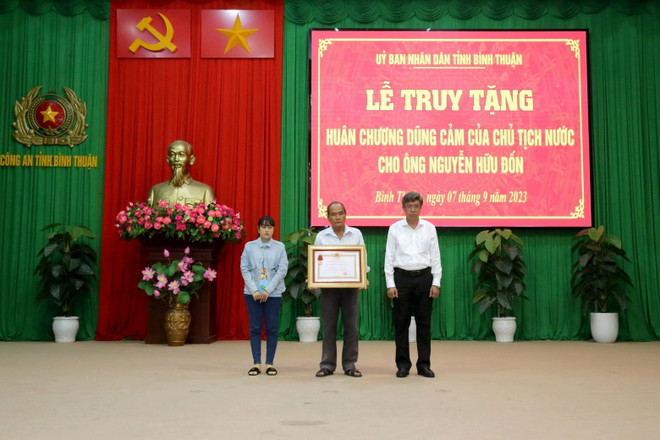 Bình Thuận: Truy tặng Huân chương Dũng cảm cho anh Nguyễn Hữu Đốn ảnh 1