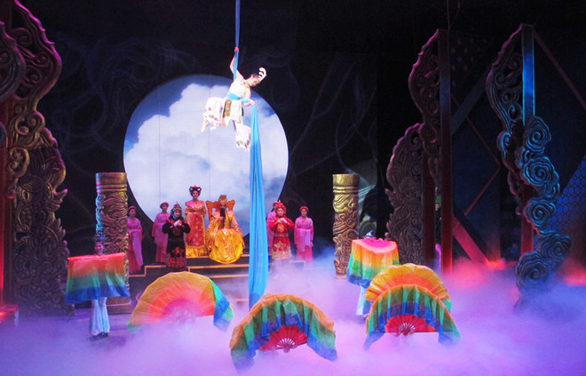 Kết hợp nghệ thuật cải lương và xiếc kể về huyền tích Mẫu Liễu Hạnh ảnh 2