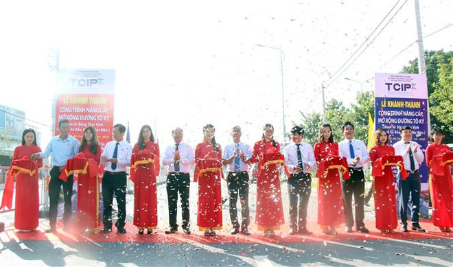 Hoàn thành công trình đường Tô Ký kết nối vùng ven TP Hồ Chí Minh ảnh 2