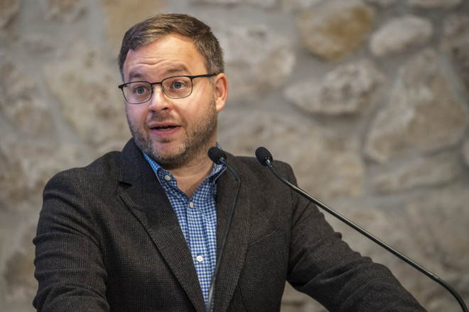 Hungary: Liên minh châu Âu có thể xem xét lại các lệnh trừng phạt Nga ảnh 1