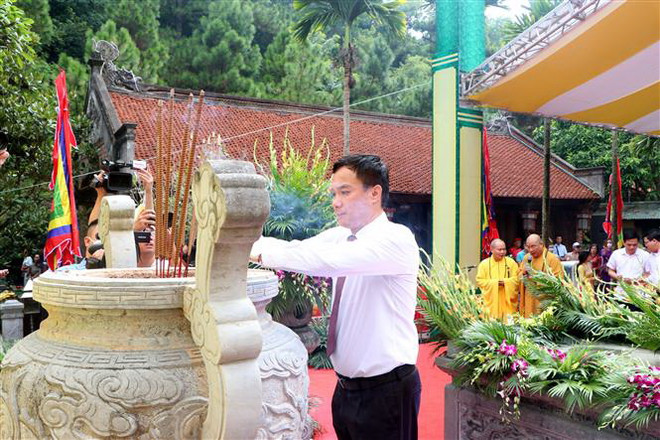 Tưởng niệm 580 năm ngày mất Anh hùng dân tộc, danh nhân Nguyễn Trãi ảnh 1