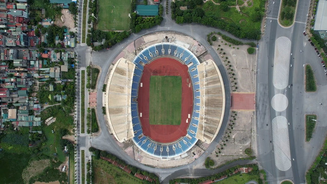 [Video] Khu liên hợp thể thao quốc gia Mỹ Đình bị "xẻ thịt" thế nào? ảnh 1