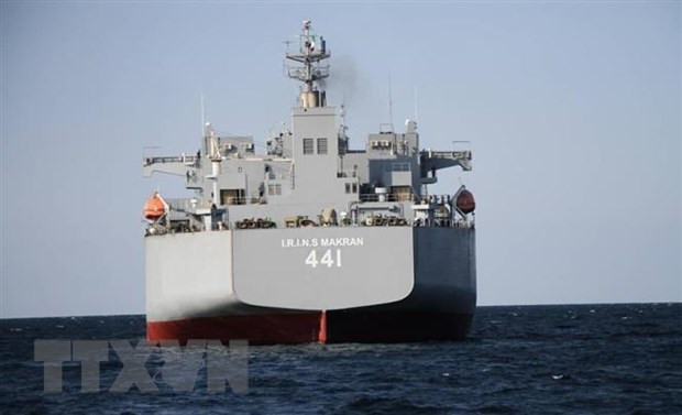 Iran gia tăng trang bị hệ thống phóng tên lửa cho các tàu khu trục ảnh 1