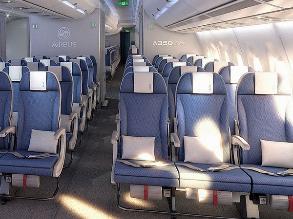 Airbus tung ra hình ảnh mới nhất về khoang máy bay A350 ảnh 1