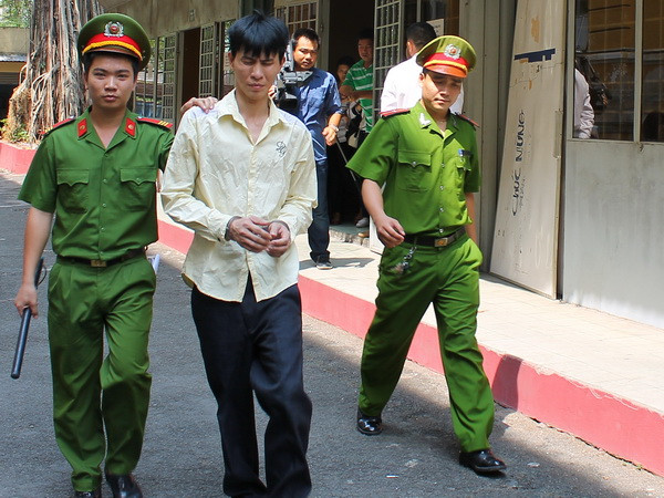 12 năm tù cho kẻ bắt cóc người yêu rồi tống tiền ảnh 1